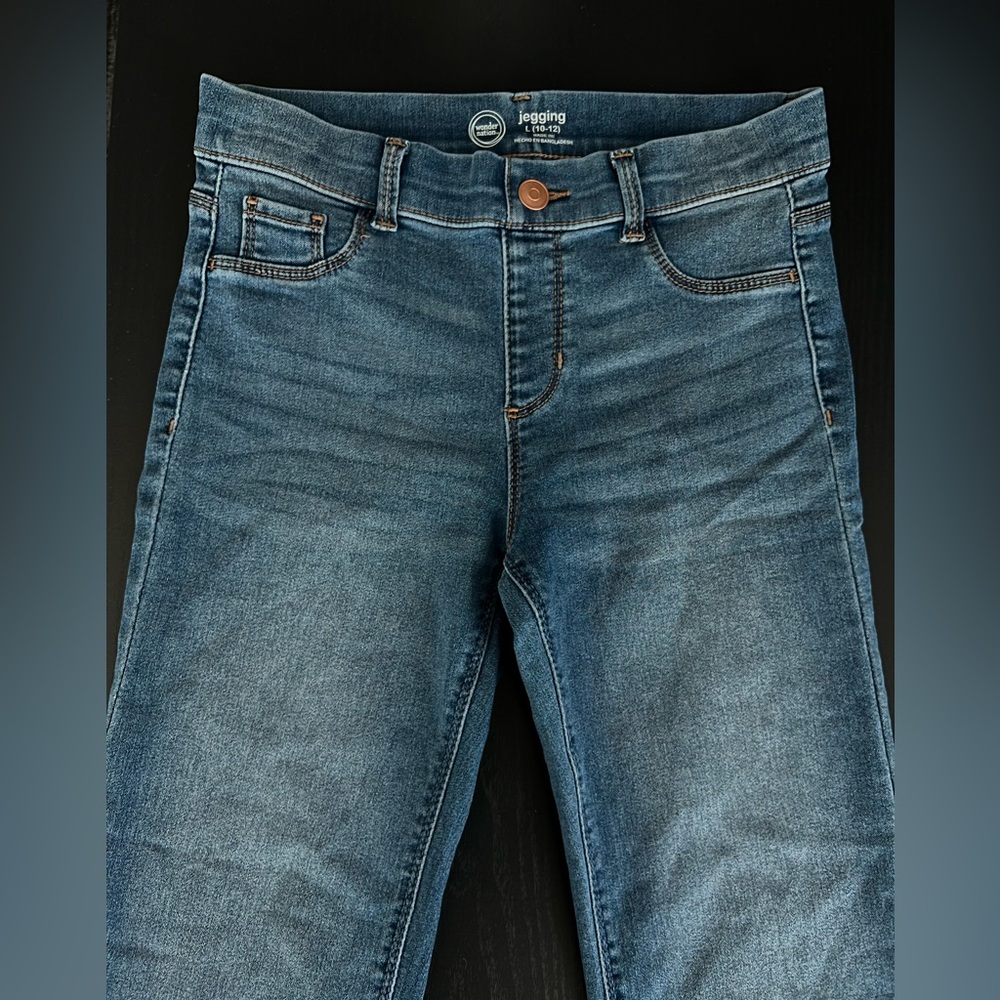 Jean - Picture 2 of 3